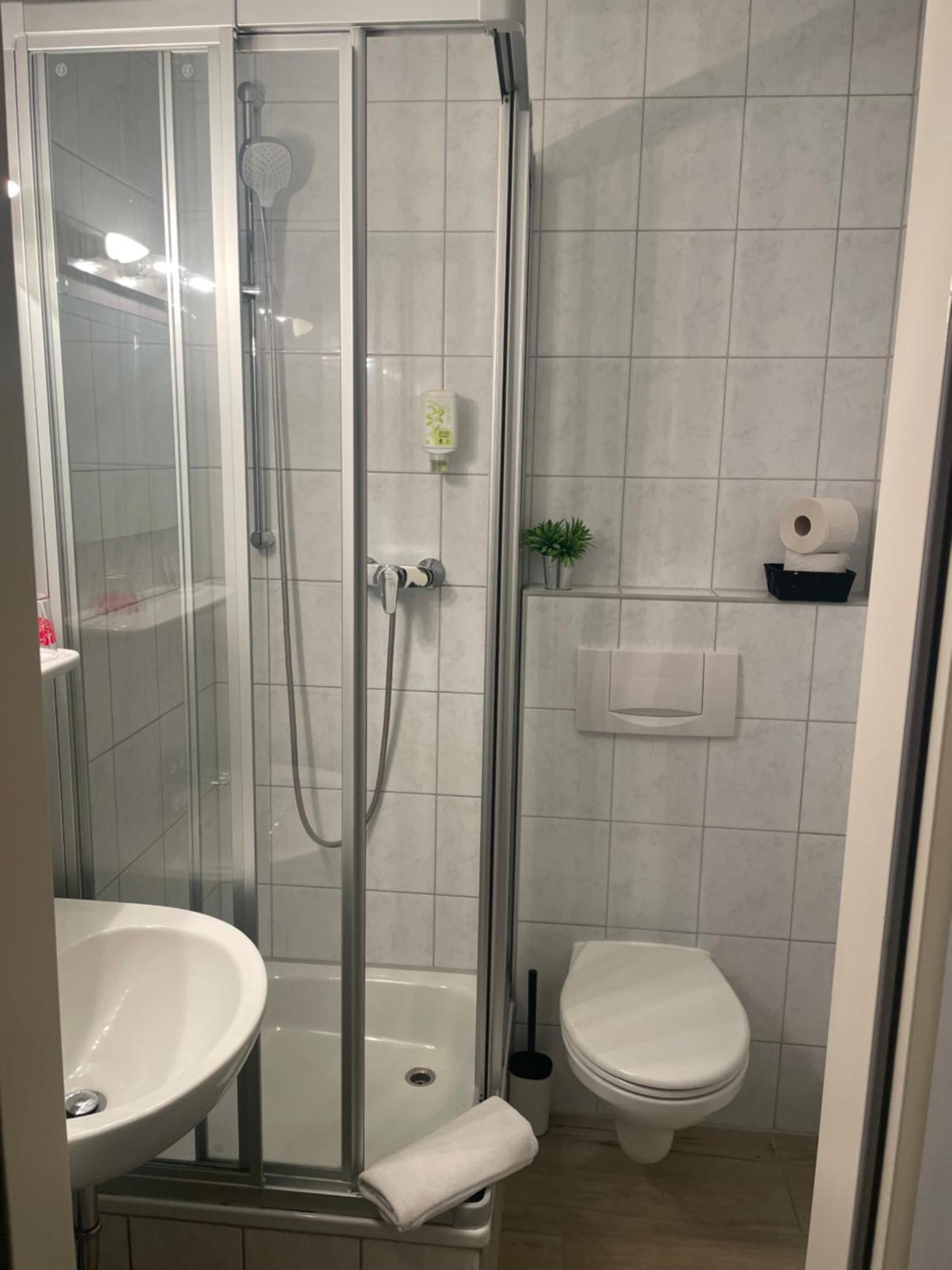 Hotel-Gasthof Gruener Hof Freising Ruang foto